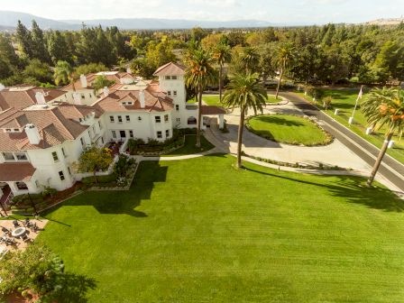 Hayes Mansion San Jose, Curio Collection by Hilton